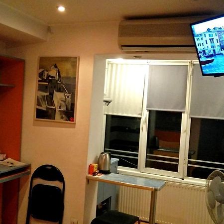Studio French Embassy, Amzei Historic Center Bukareszt Zewnętrze zdjęcie